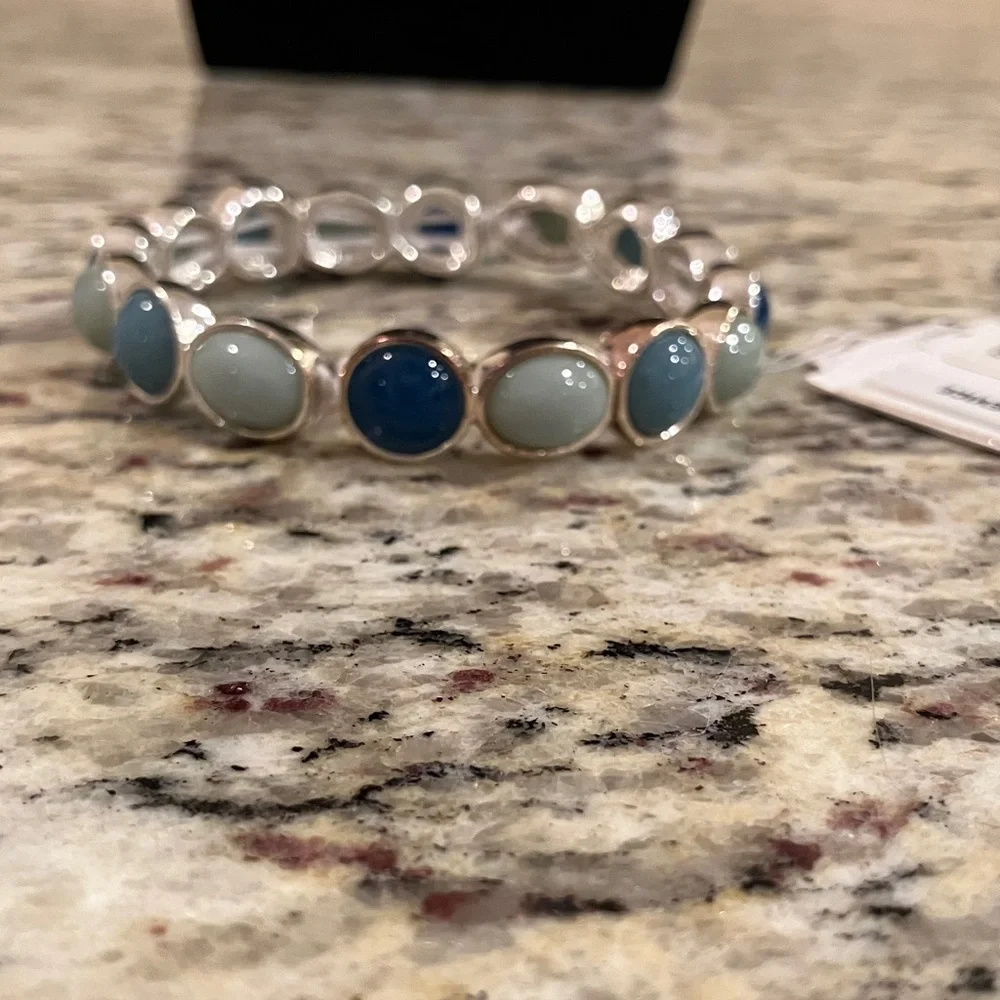 Liz Claiborne Blue & Silver Oval Accents Stretch Bracelet Business Casual Beach - Picture 5 of 6